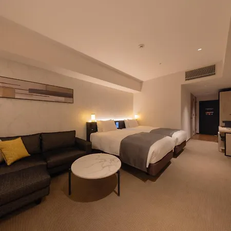 Liber Hotel Osaka Exterior photo