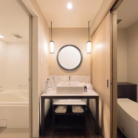 Liber Hotel Osaka Exterior photo