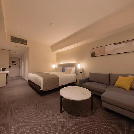 Liber Hotel Osaka Exterior photo